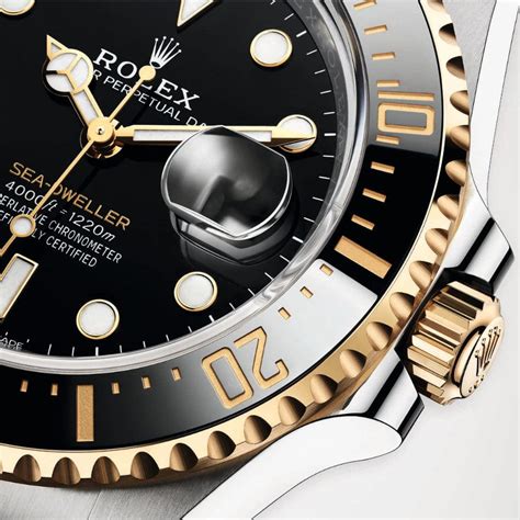 how much does a rolex watchmaker make